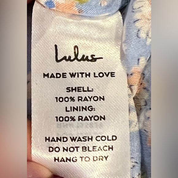 Lulu's‎ Sunny Bliss Cottagecore  Floral Print Tiered Maxi Dress Women's Med NWT - Picture 6 of 10